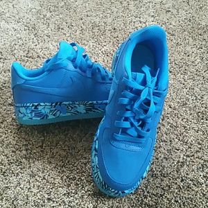 Nike Air Force 1's (Low)
